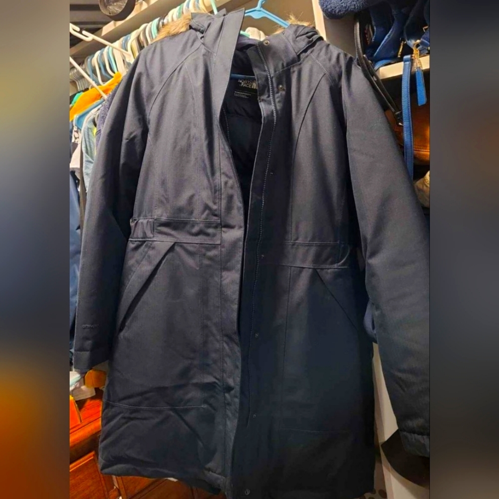 North face long puffer jacket